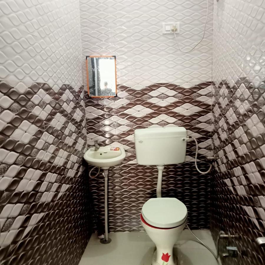 Veera'S Hostel Pushkar Ngoại thất bức ảnh