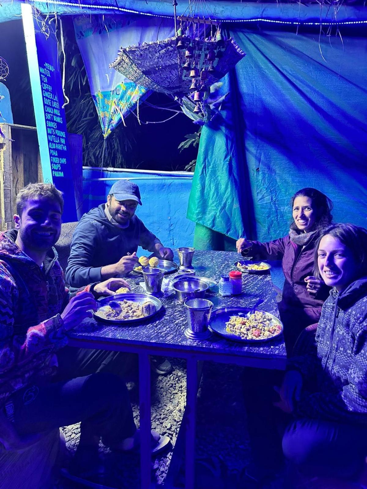 Veera'S Hostel Pushkar Ngoại thất bức ảnh
